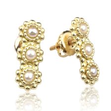 Dangling Flower Pearl Earrings 