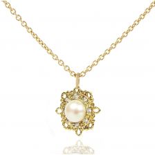 Antique Pearl Pendant Necklace 