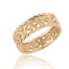 Detailed Gold Band