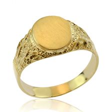 Timeless Oval Signet Ring