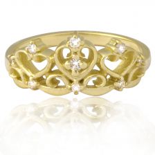 Timeless Royal Crown Ring with diamonds 