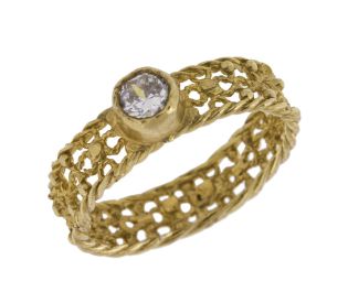 Artistic Diamond Ring