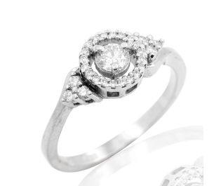 Shiny Engagement Ring 
